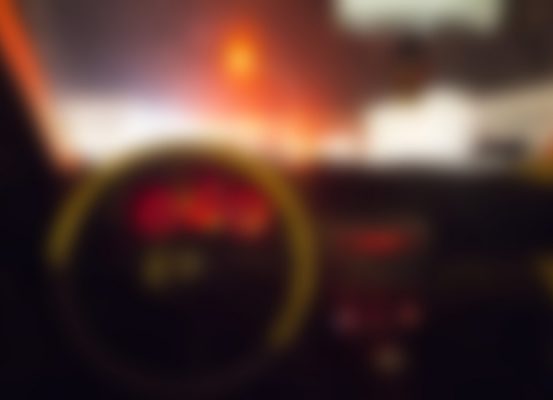 desenfocado dentro de un coche